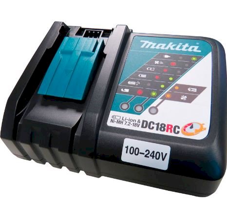 CARREGADOR DC18RC 18V BIVOLT